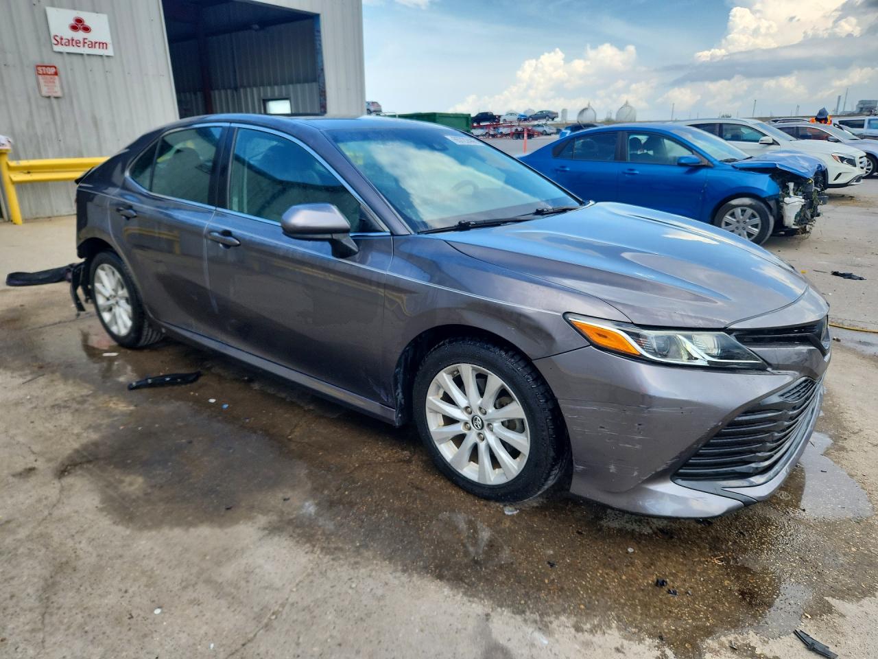2019 TOYOTA CAMRY LE — снимка 4