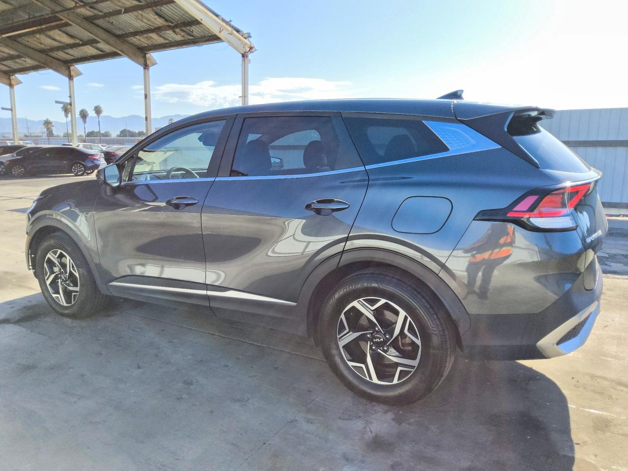 2023 KIA SPORTAGE LX — снимка 2