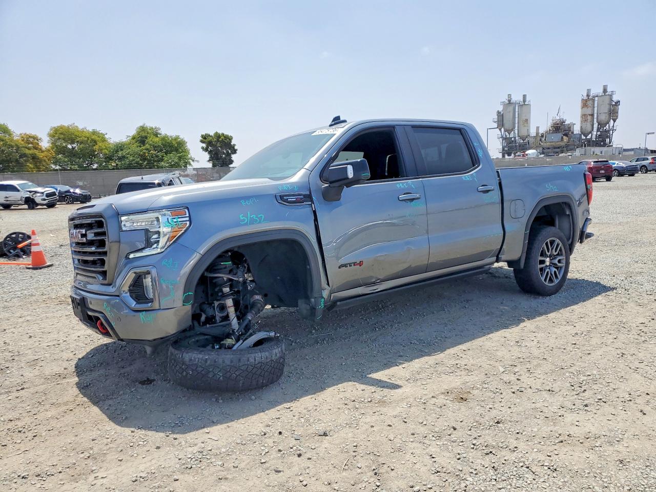 2021 GMC SIERRA K1500 AT4