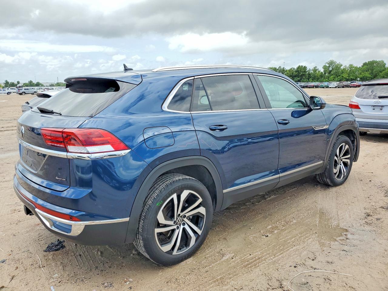 2023 VOLKSWAGEN ATLAS CROSS SPORT SEL — снимка 3