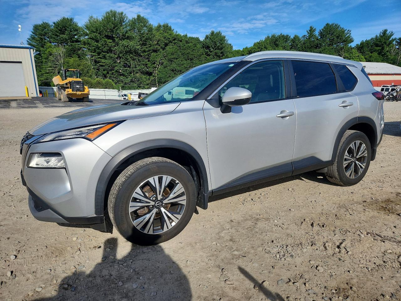 2022 NISSAN ROGUE SV