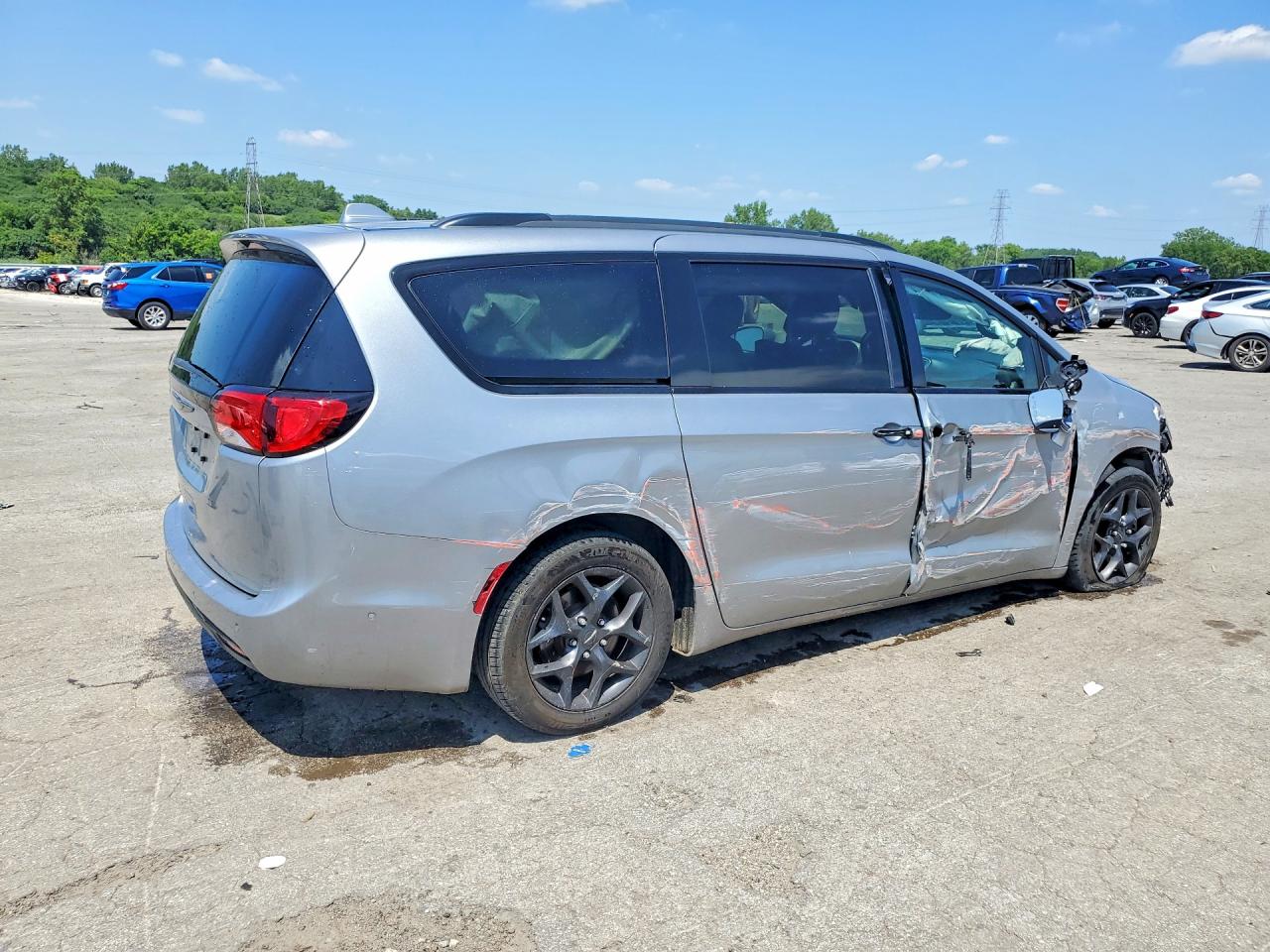 2020 CHRYSLER PACIFICA TOURING L PLUS — снимка 3