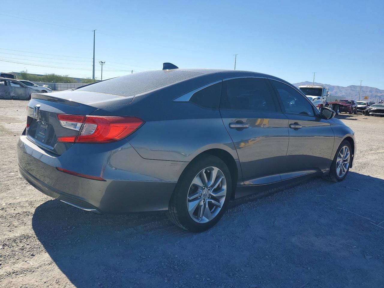 2018 HONDA ACCORD LX — снимка 3