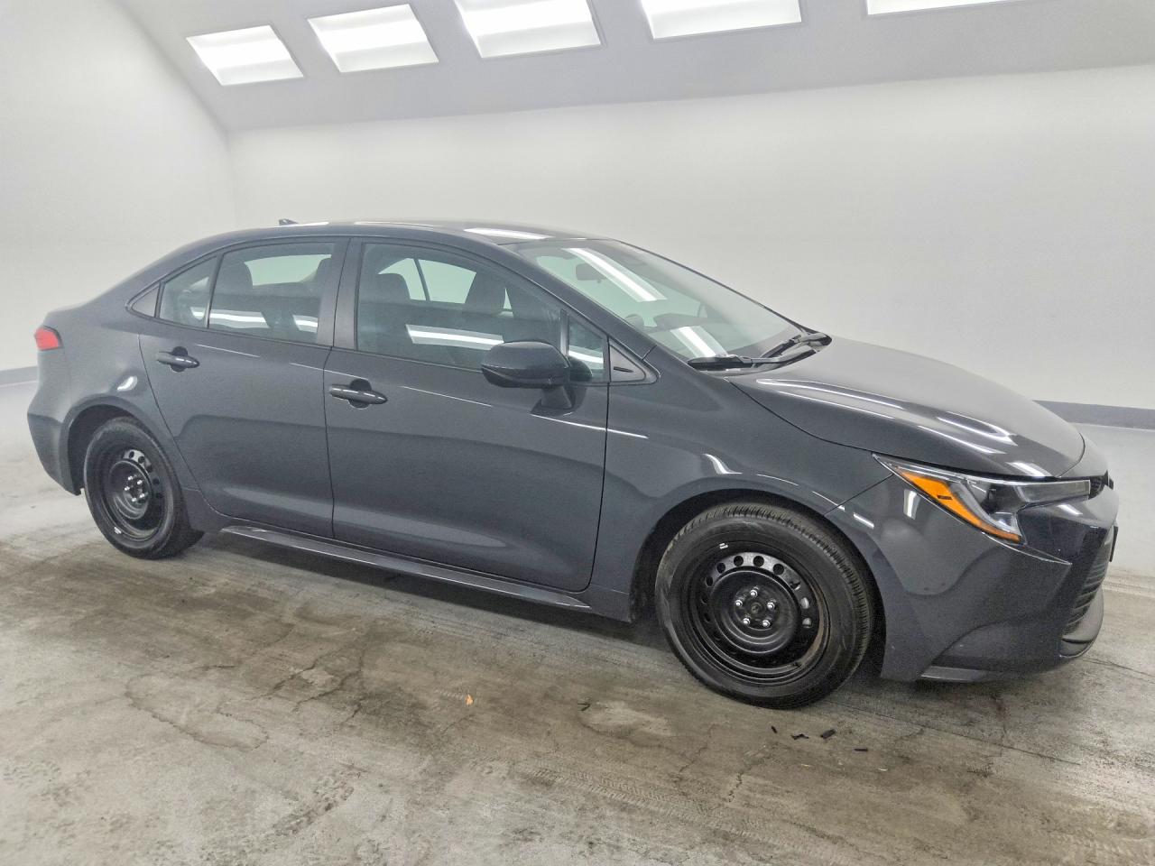 2026 TOYOTA COROLLA LE — снимка 4