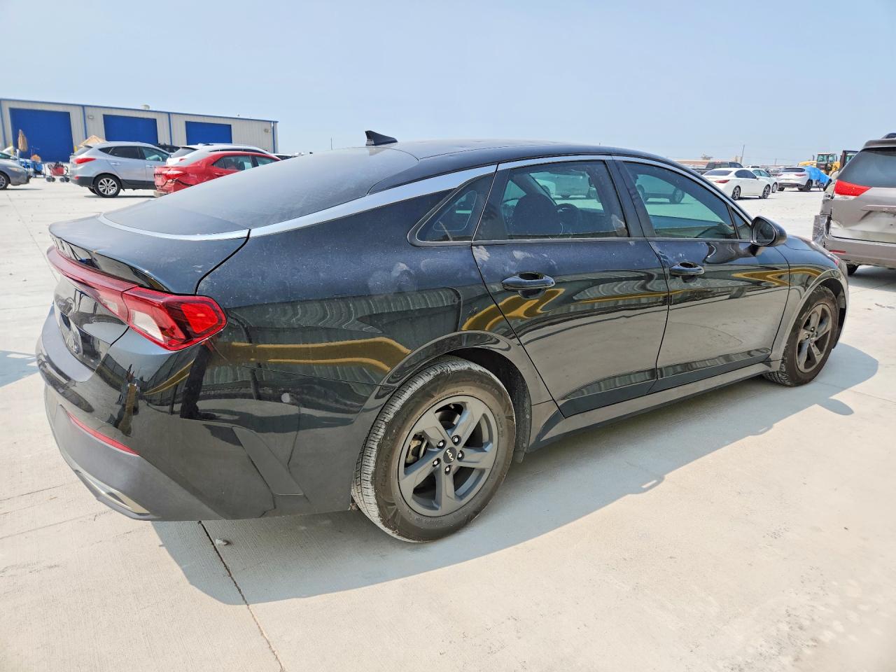 2022 KIA K5 LX — снимка 3