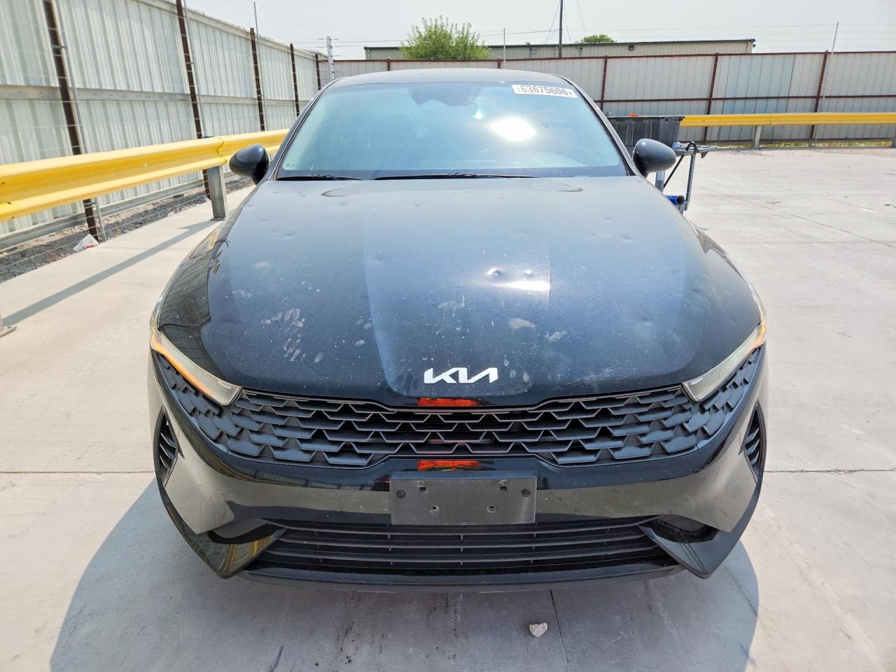 2022 KIA K5 LX — снимка 5