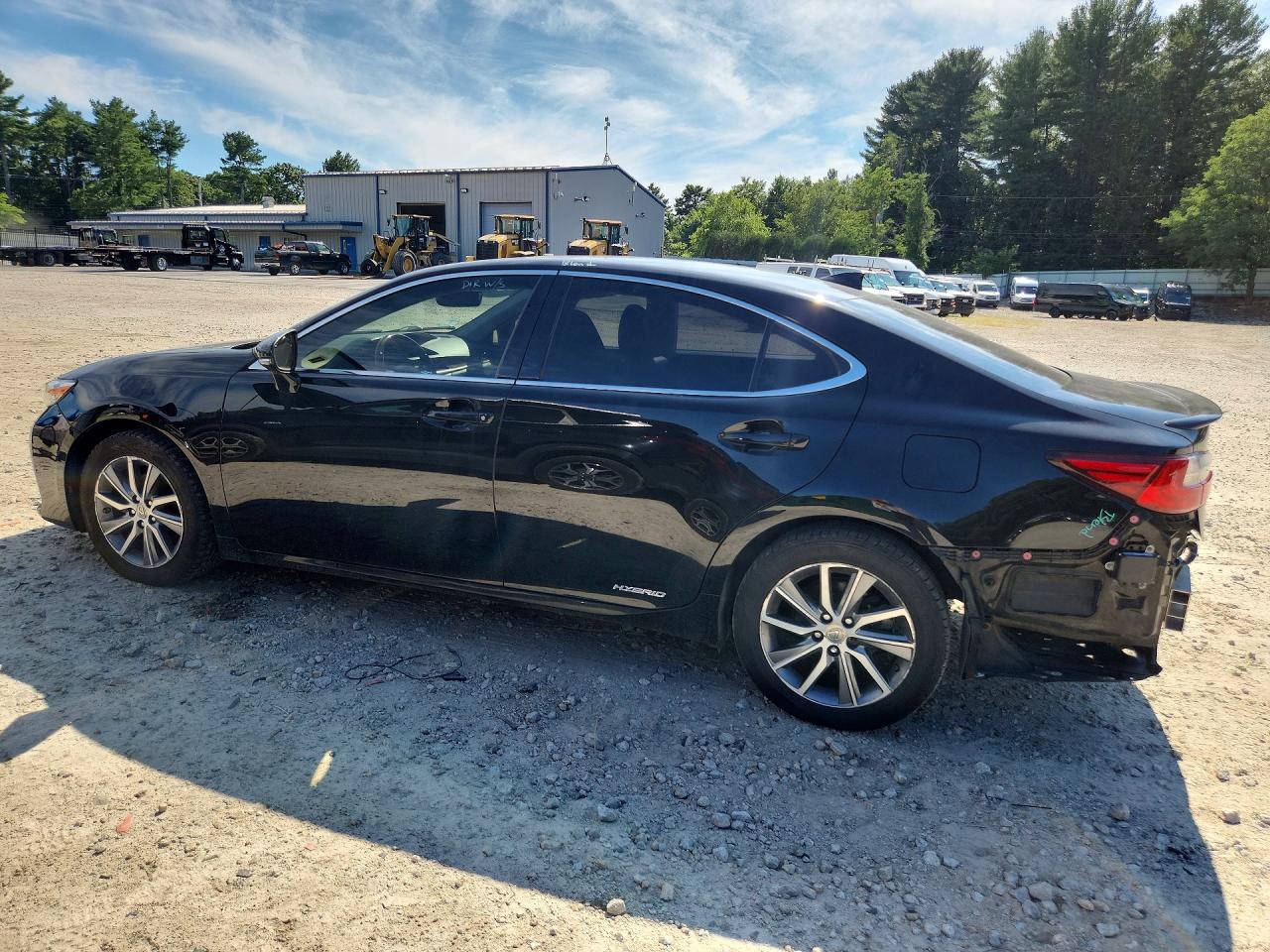 2016 LEXUS ES 300H — снимка 2