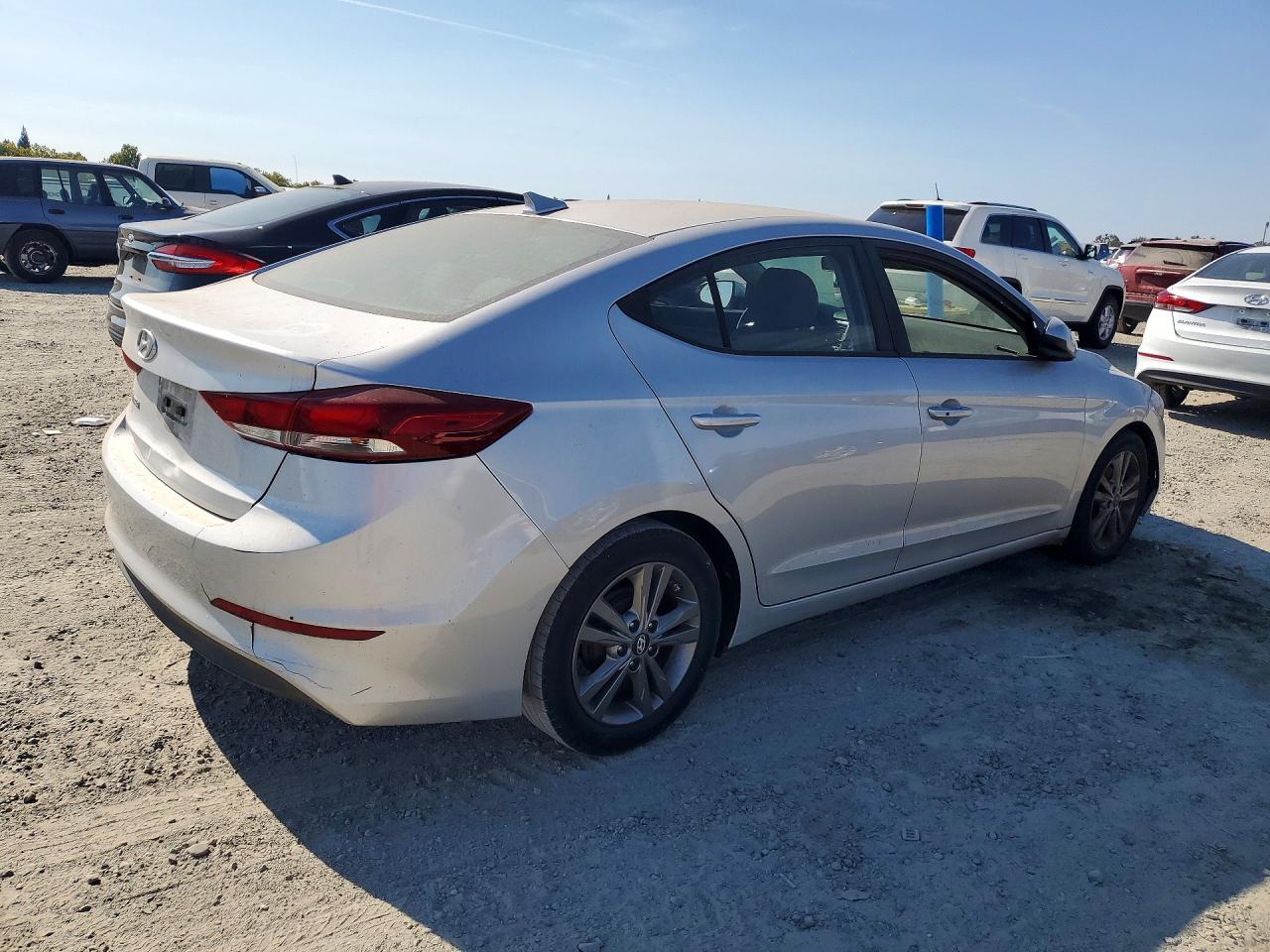 2017 HYUNDAI ELANTRA SE — снимка 3