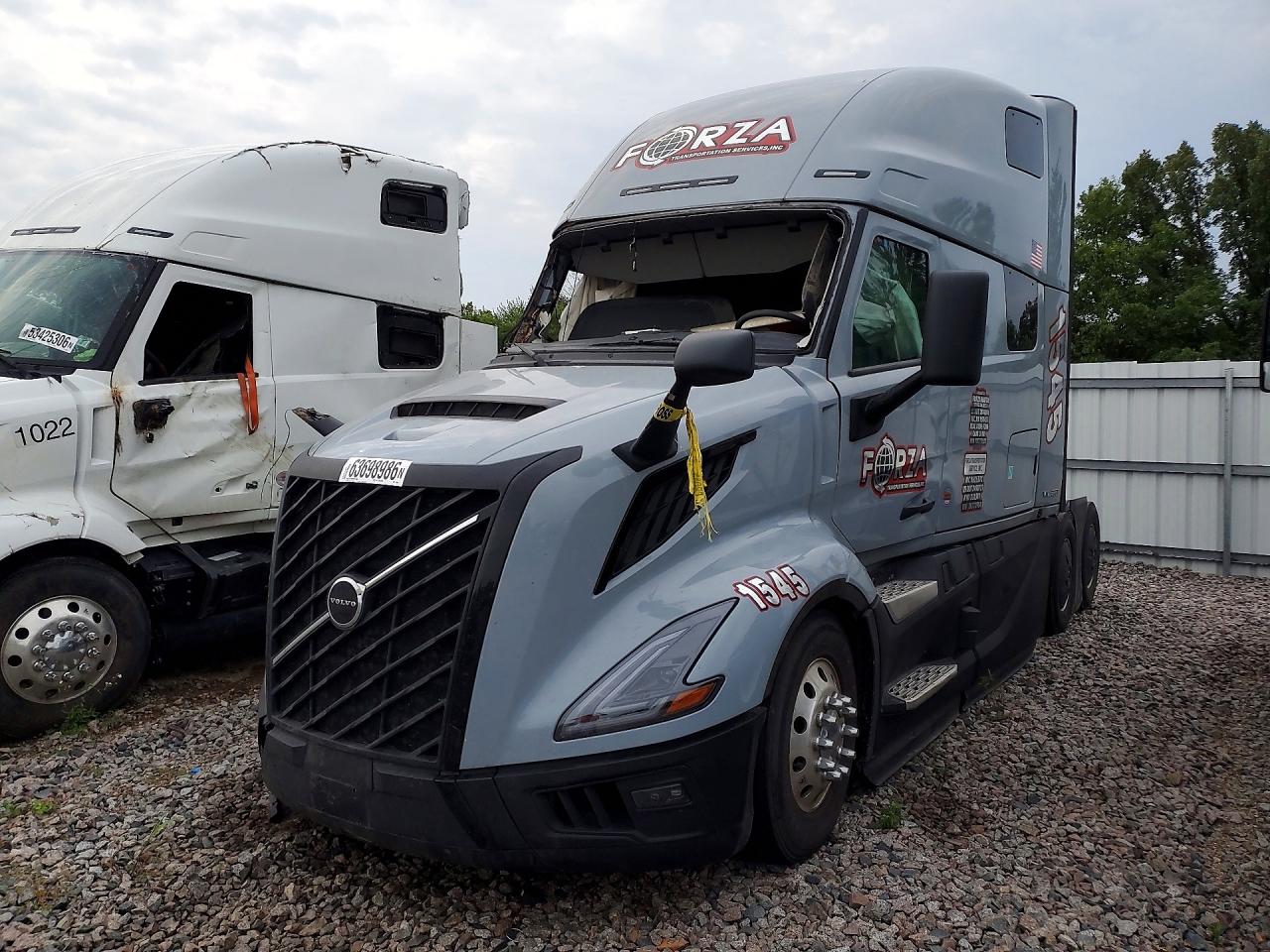 2026 VOLVO VNL