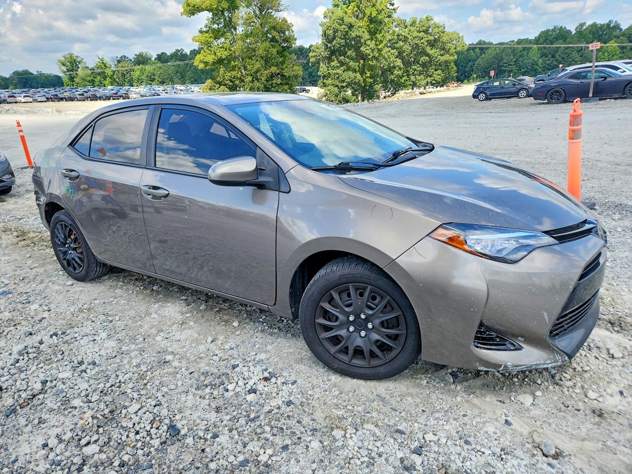 2017 TOYOTA COROLLA LE — снимка 4