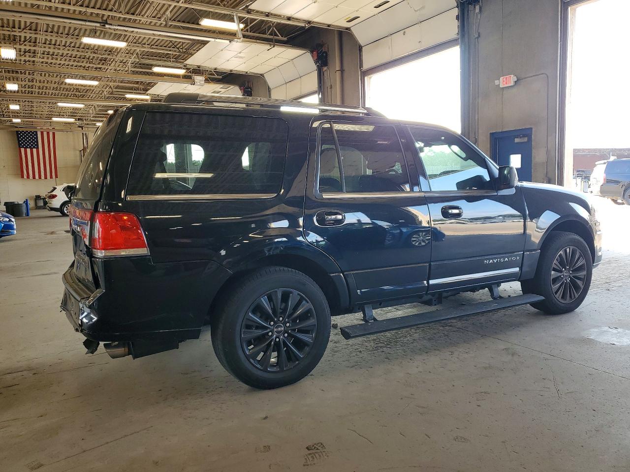 2016 LINCOLN NAVIGATOR SELECT — снимка 3