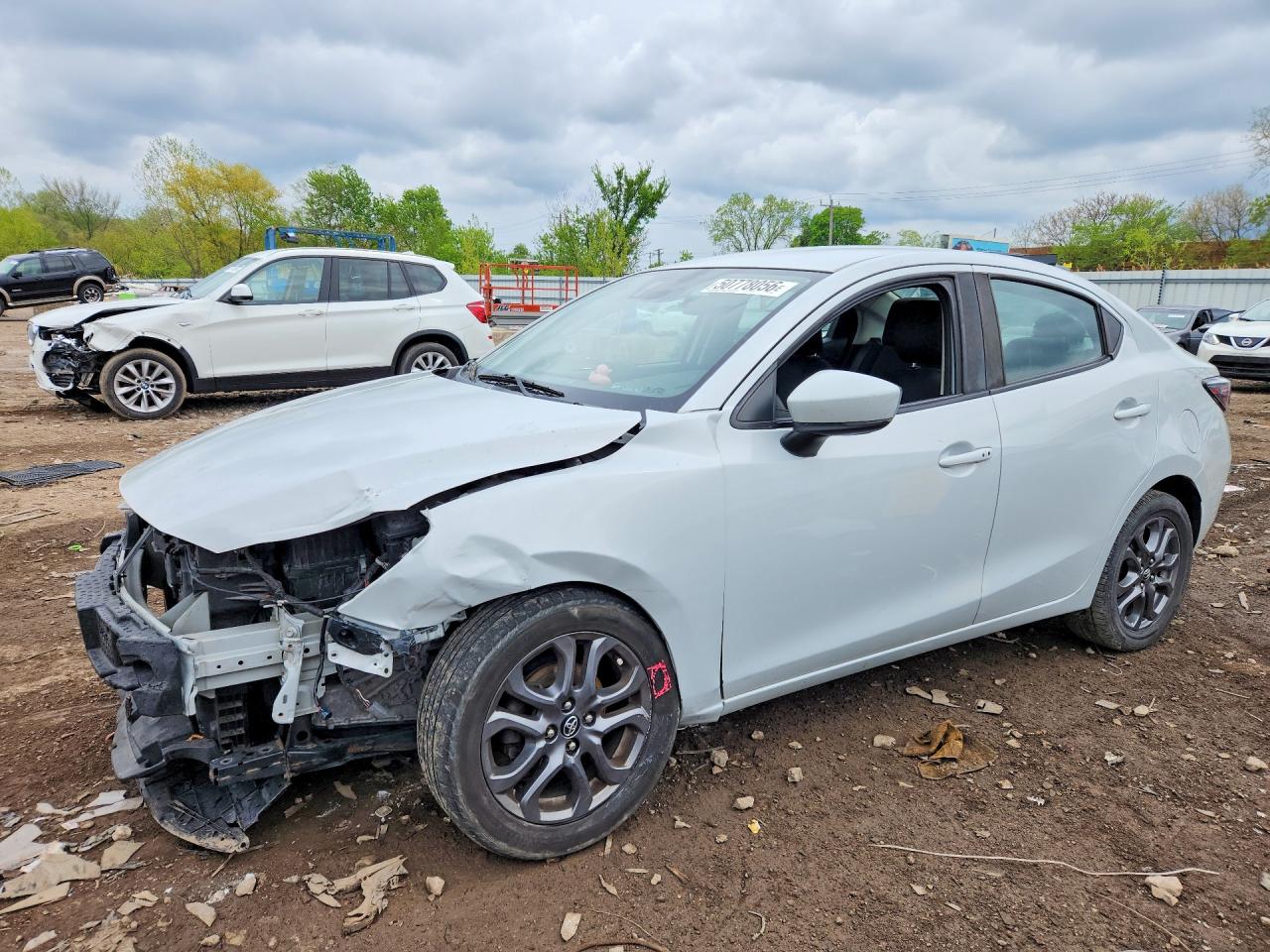 2019 TOYOTA YARIS LE