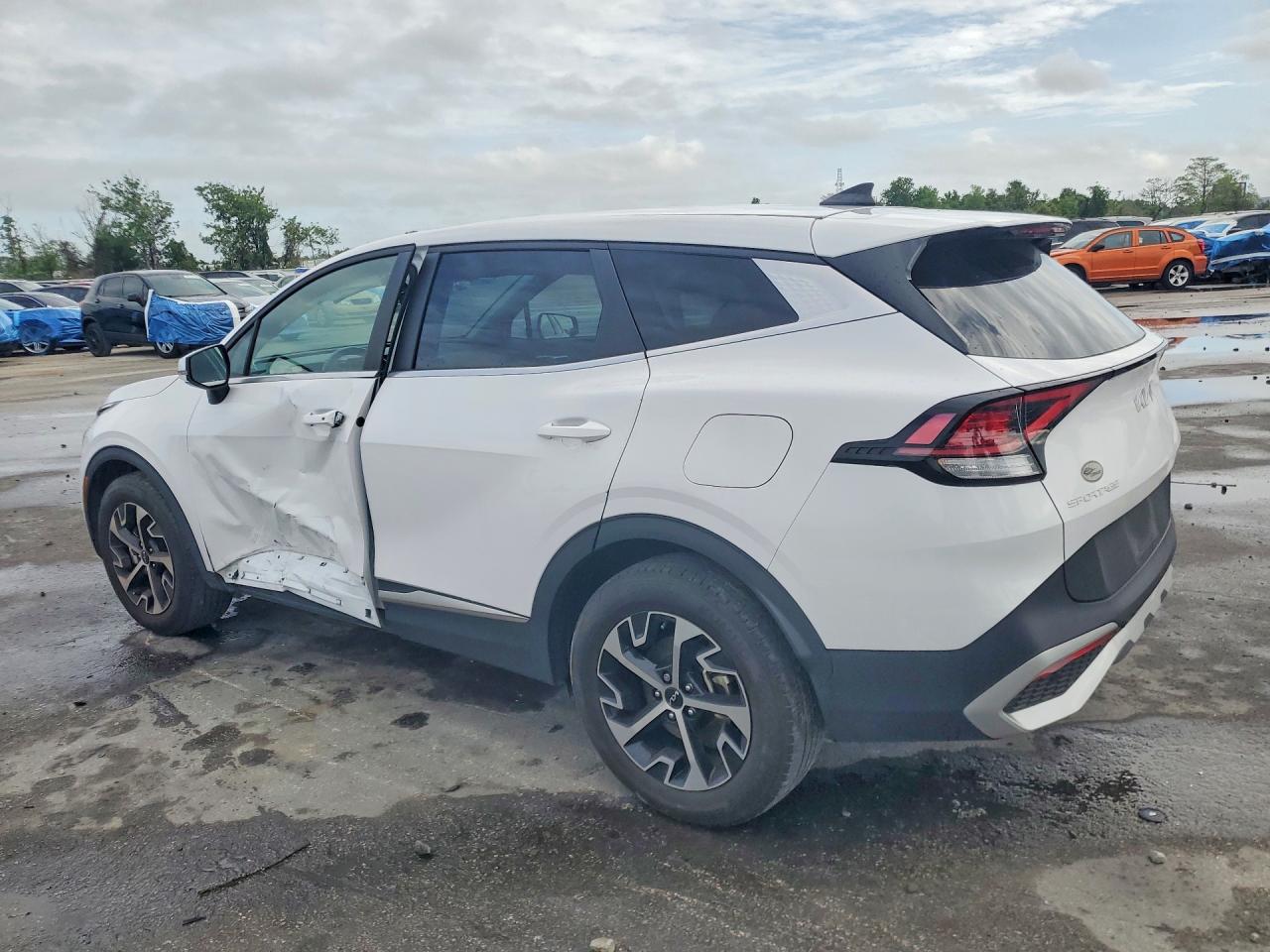 2025 KIA SPORTAGE EX — снимка 2