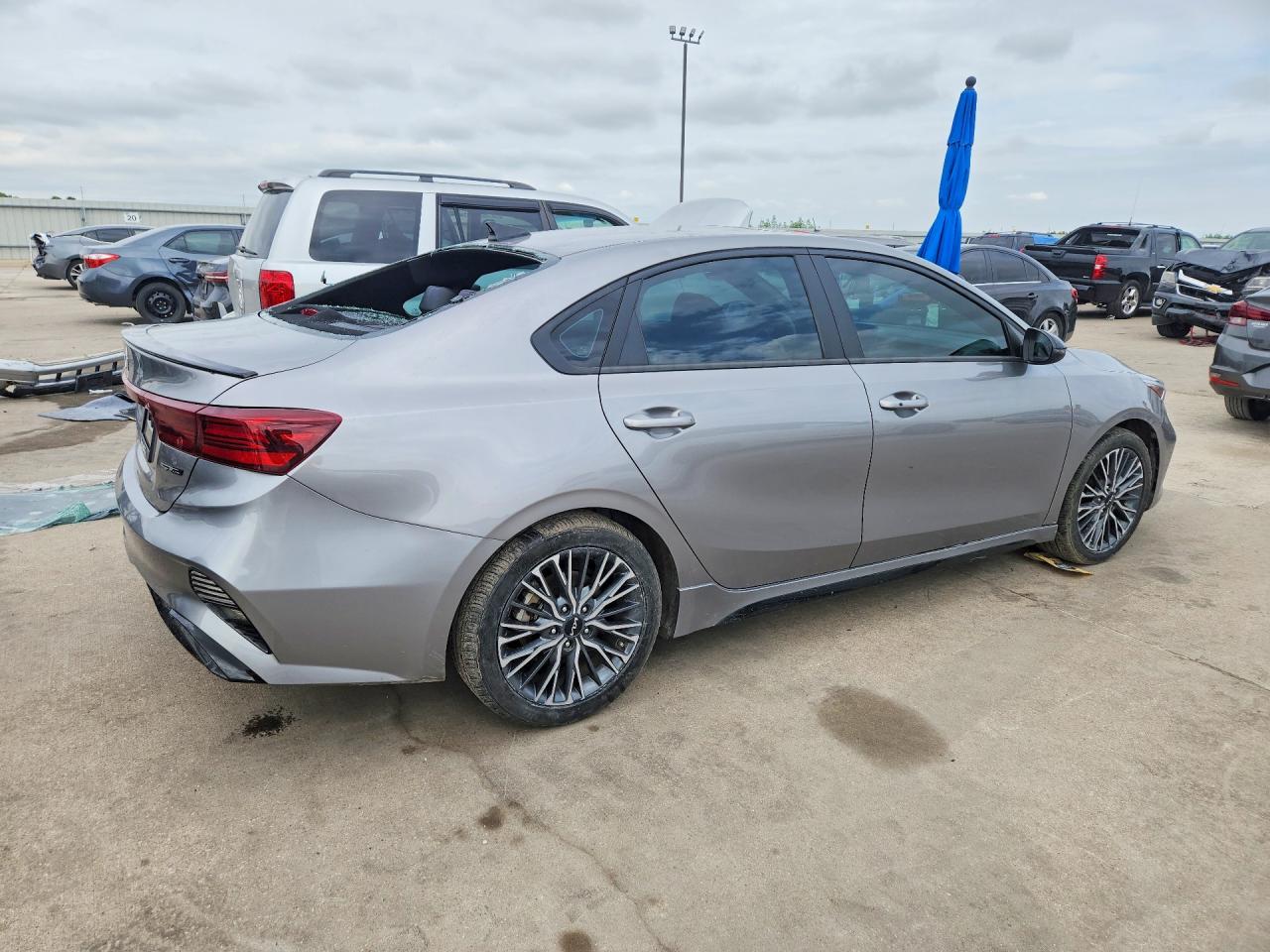 2023 KIA FORTE GT LINE — снимка 3