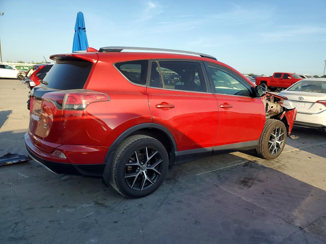 2017 TOYOTA RAV4 SE — снимка 3