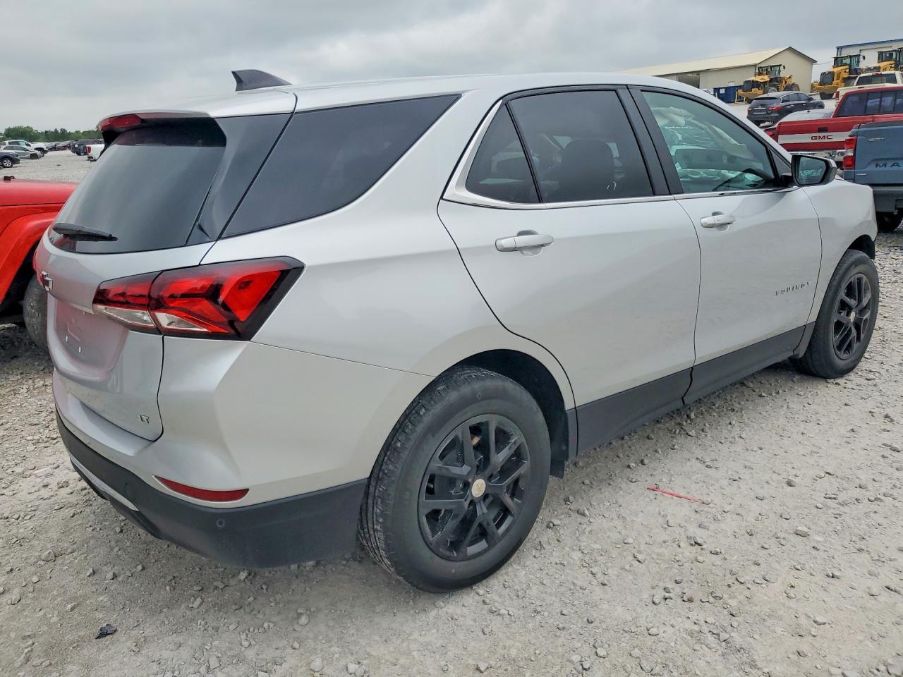 2022 CHEVROLET EQUINOX — снимка 3
