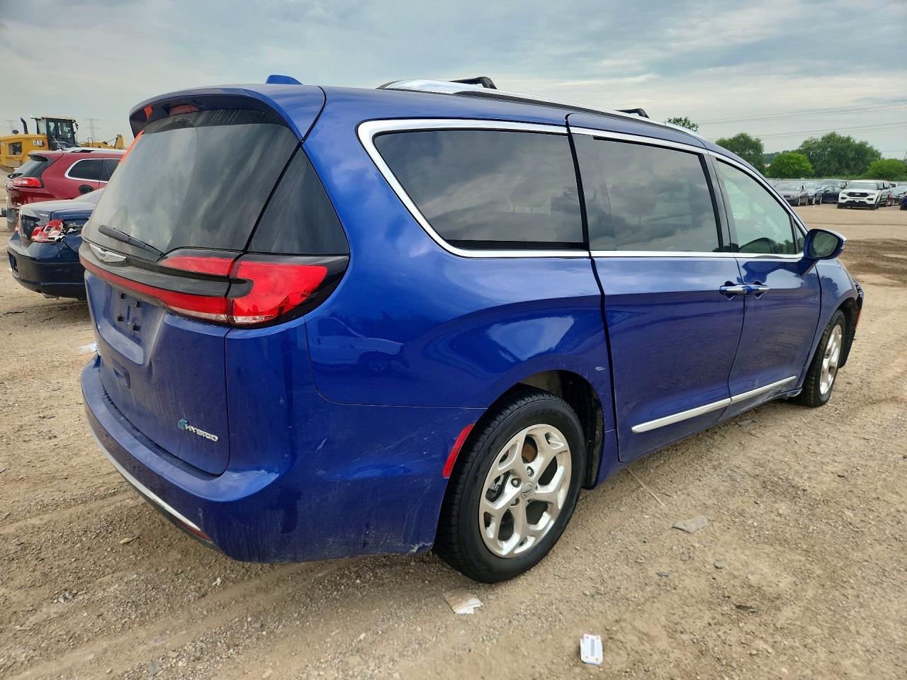 2021 CHRYSLER PACIFICA HYBRID LIMITED — снимка 3