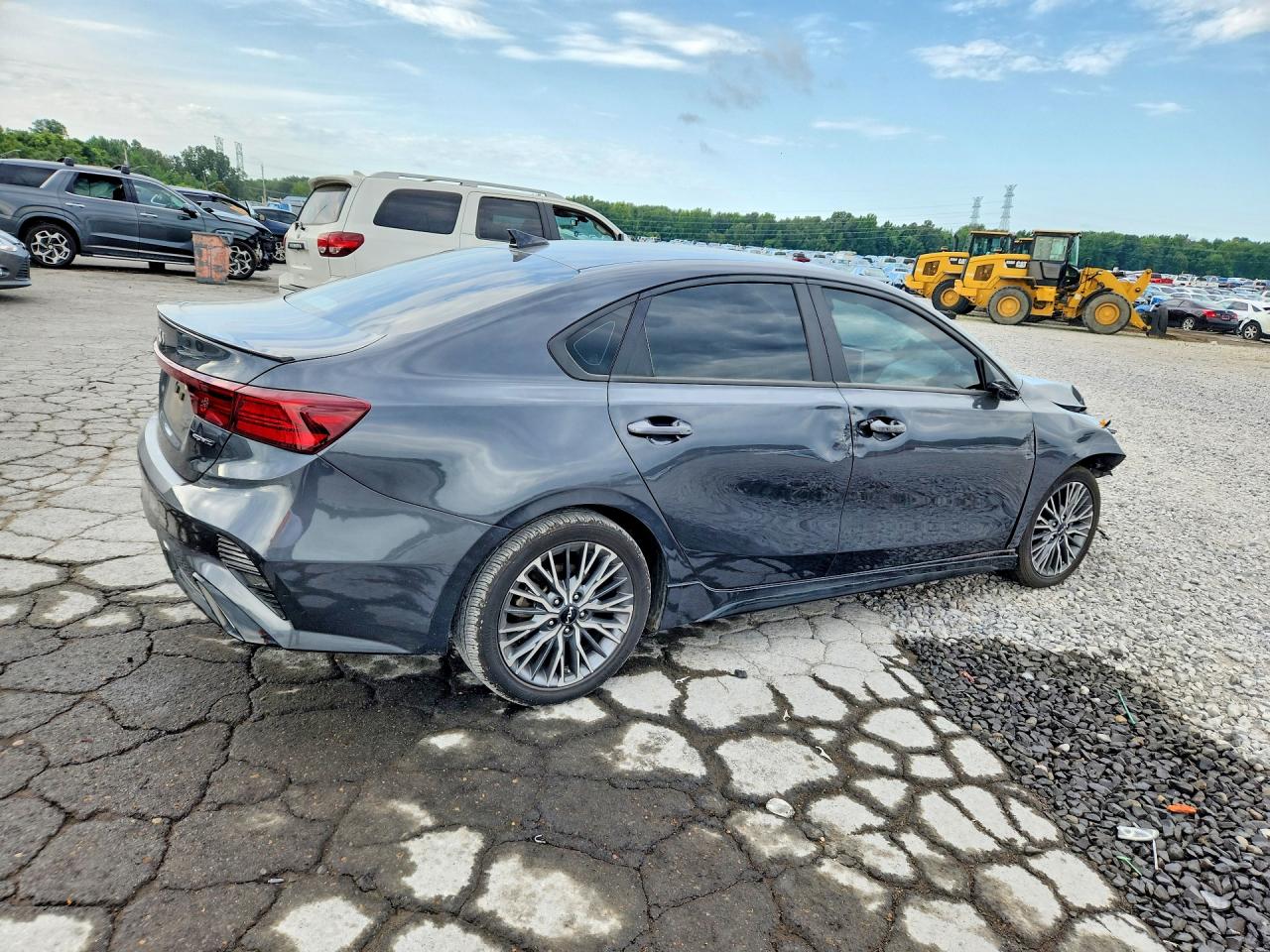 2023 KIA FORTE GT LINE — снимка 3