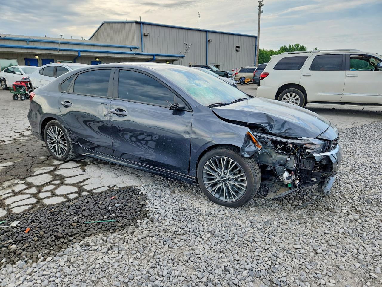 2023 KIA FORTE GT LINE — снимка 4