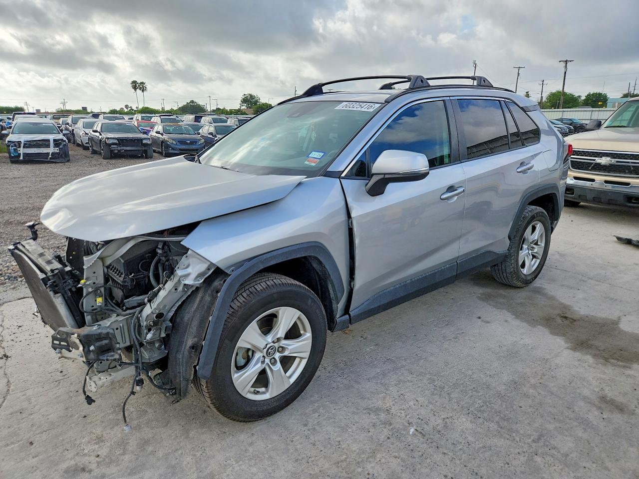 2019 TOYOTA RAV4 XLE