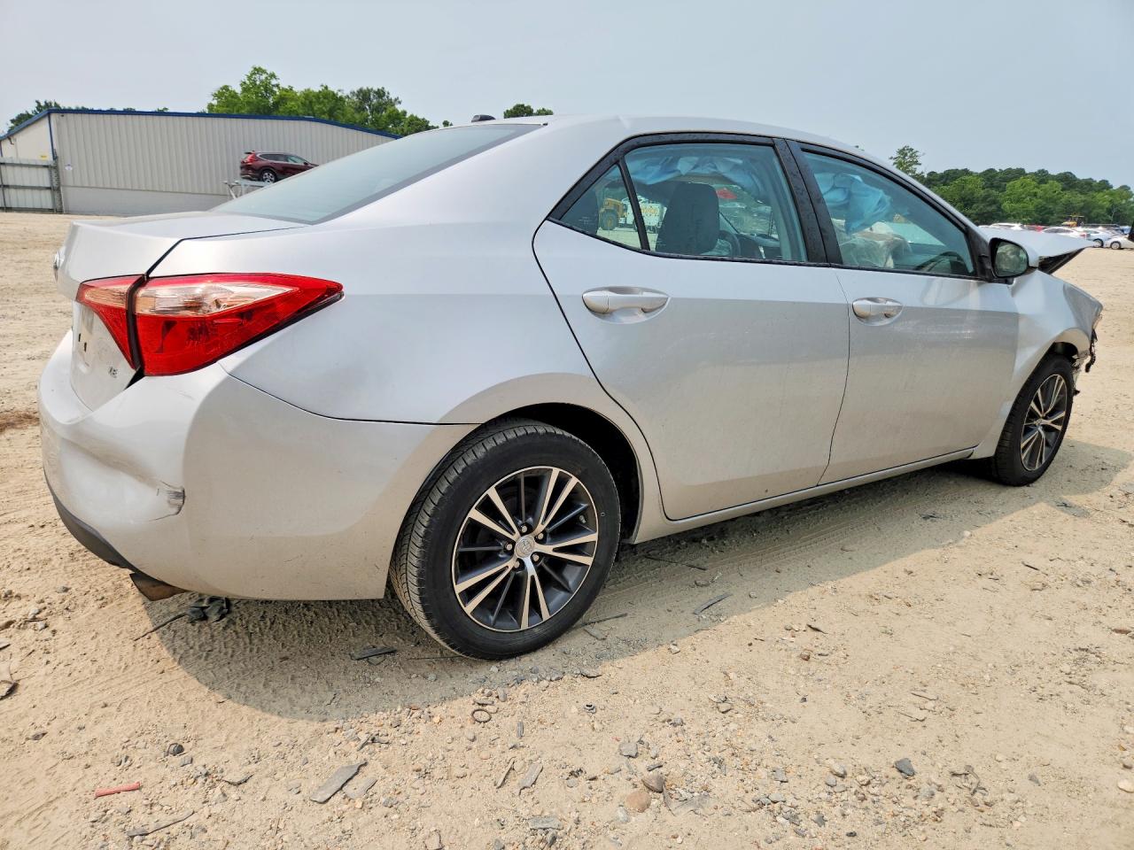 2019 TOYOTA COROLLA L — снимка 3