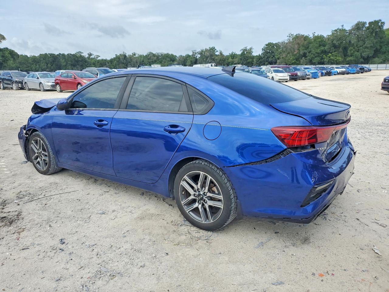 2019 KIA FORTE S — снимка 2