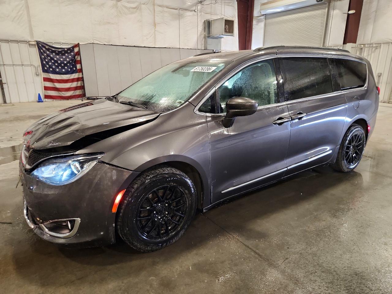 2017 CHRYSLER PACIFICA TOURING L