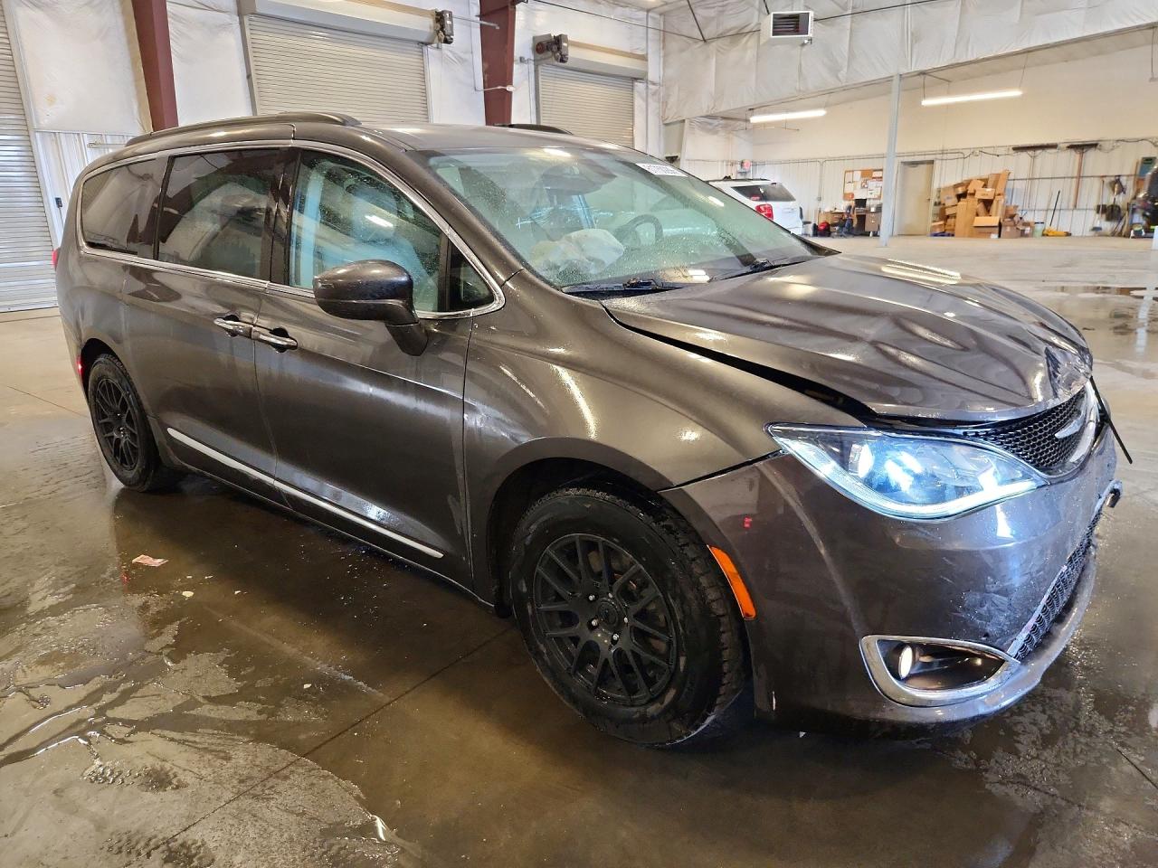 2017 CHRYSLER PACIFICA TOURING L — снимка 4