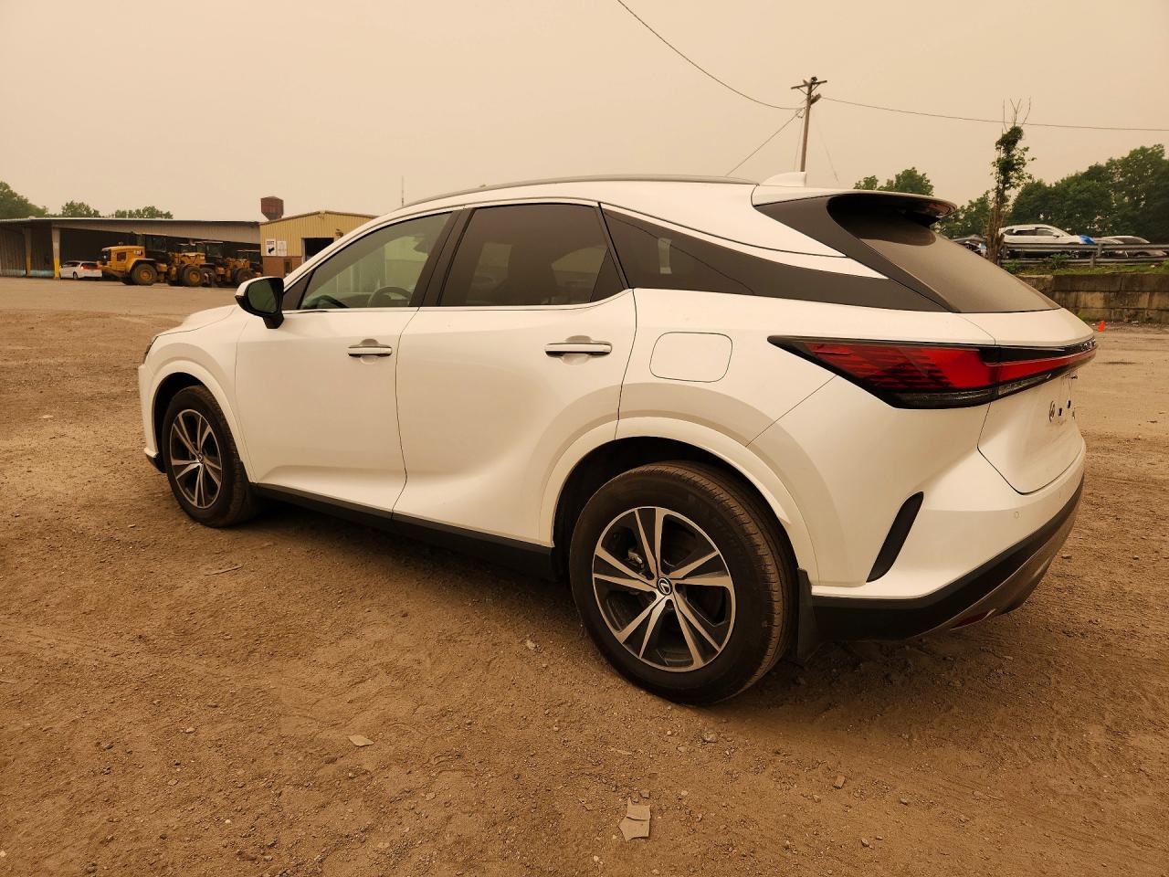 2024 LEXUS RX 350 PREMIUM — снимка 2