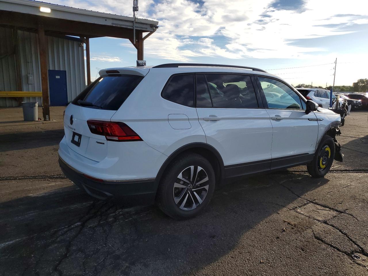 2024 VOLKSWAGEN TIGUAN S — снимка 3