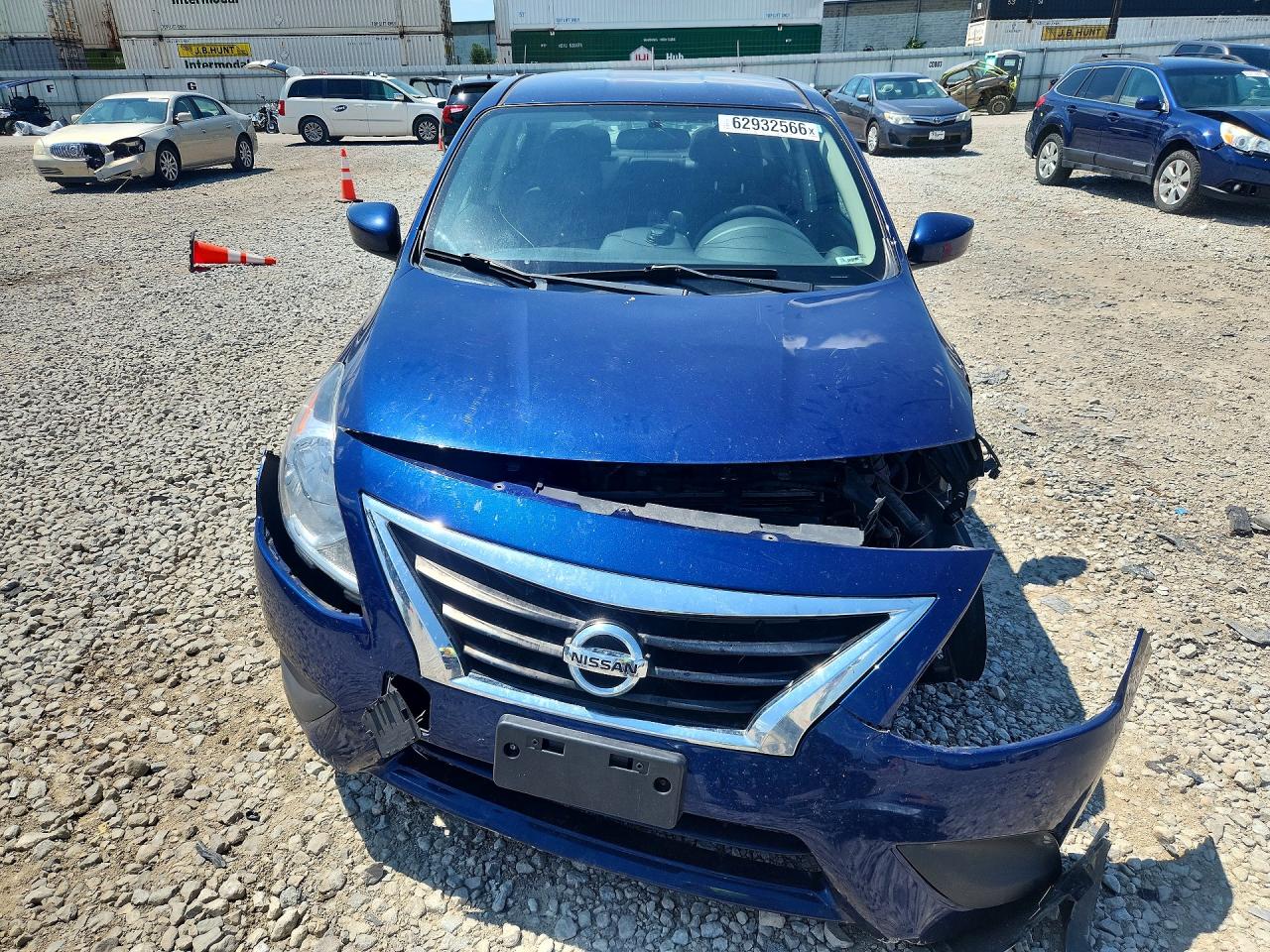 2018 NISSAN VERSA SV — снимка 5