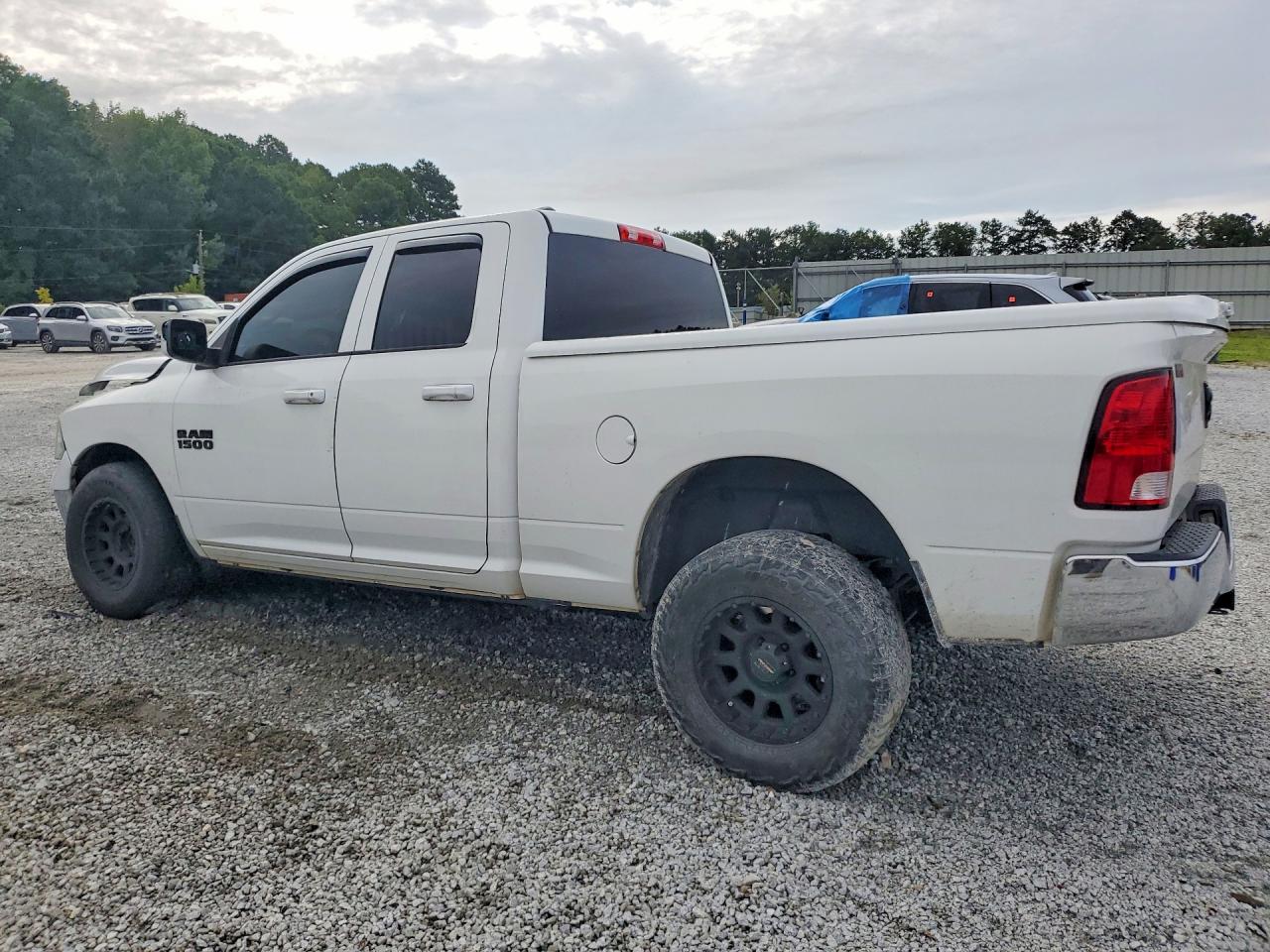 2016 RAM 1500 ST — снимка 2