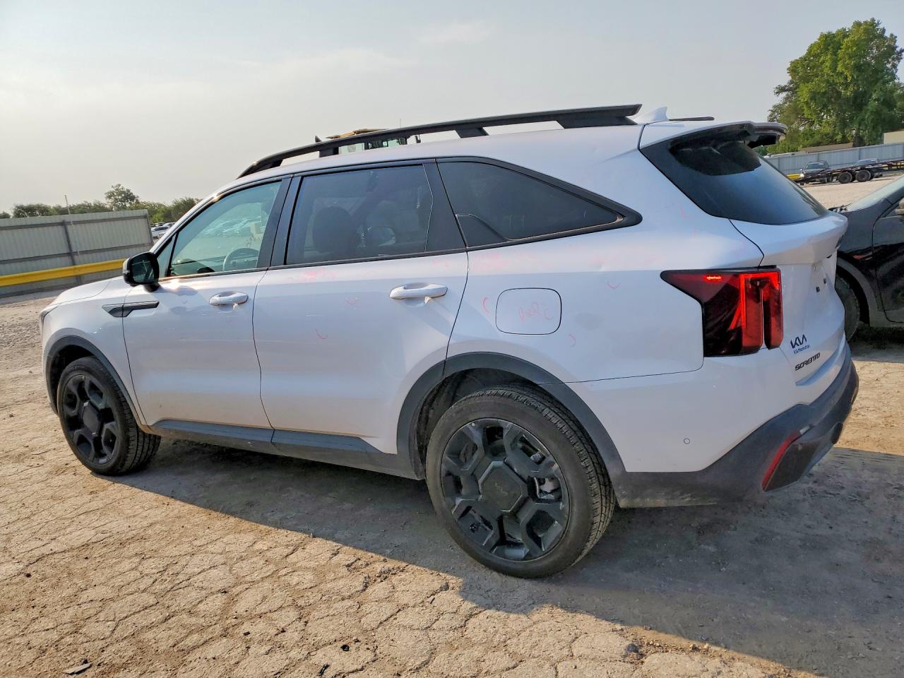 2025 KIA SORENTO X-LINE SX PRESTIGE — снимка 2