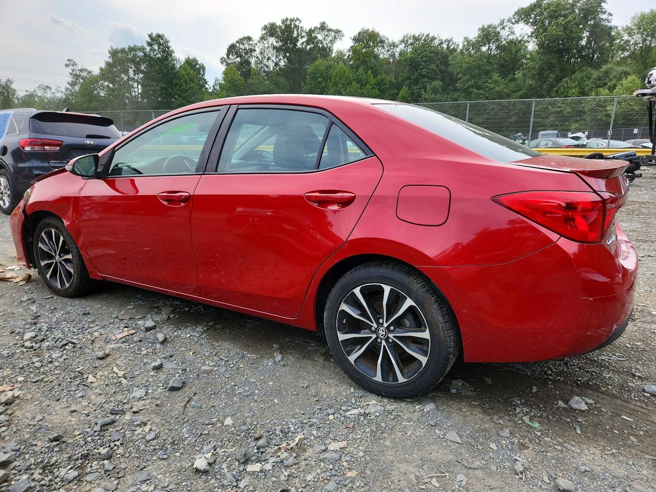 2017 TOYOTA COROLLA SE — снимка 2