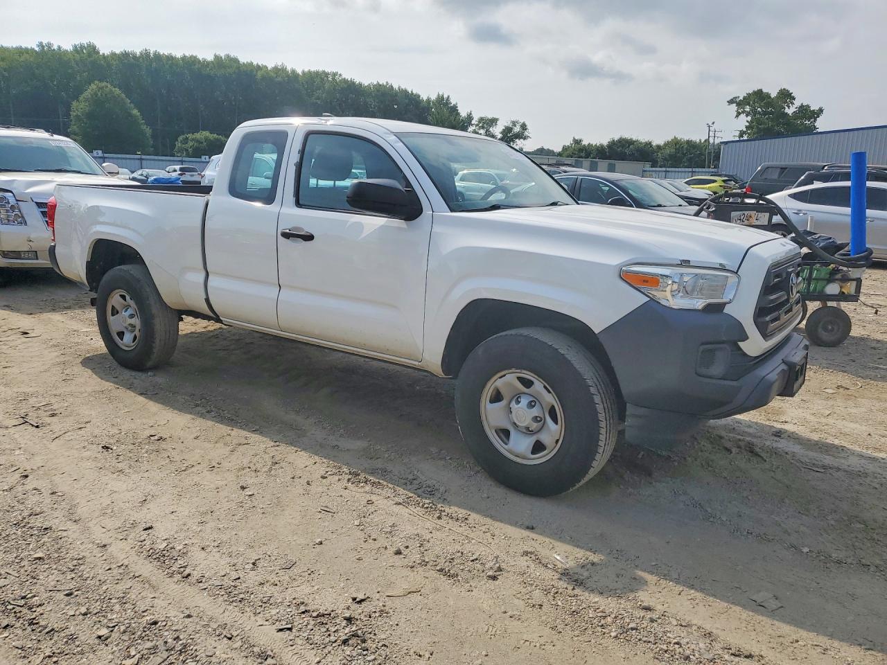 2016 TOYOTA TACOMA SR — снимка 4