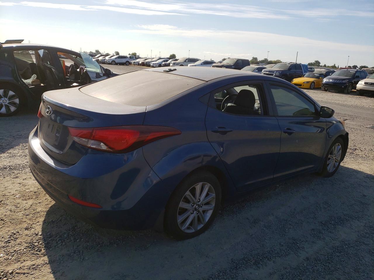2016 HYUNDAI ELANTRA SE — снимка 3