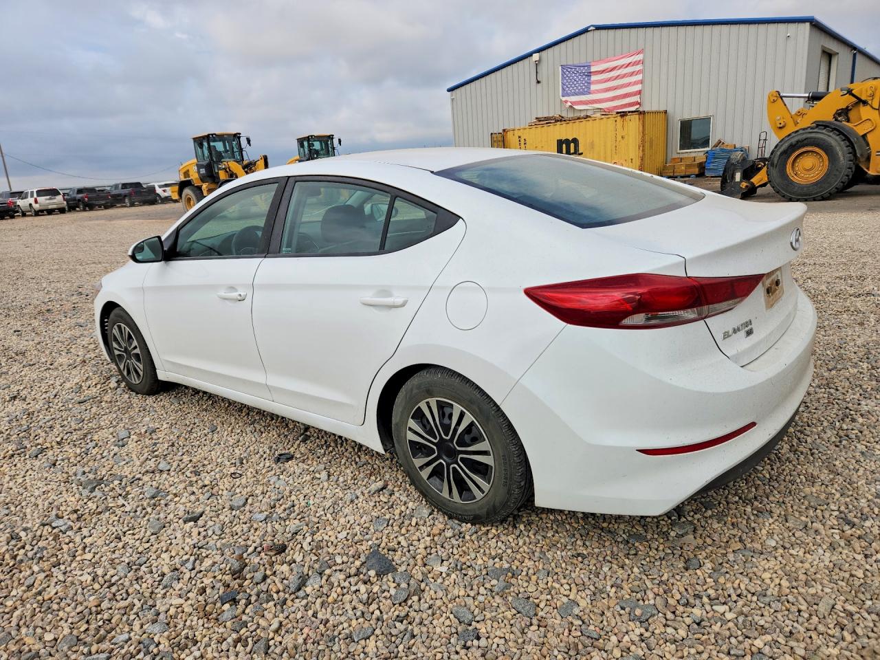 2018 HYUNDAI ELANTRA SE — снимка 2