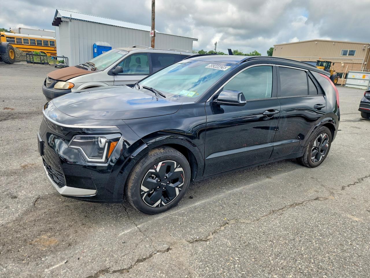 2023 KIA NIRO WIND