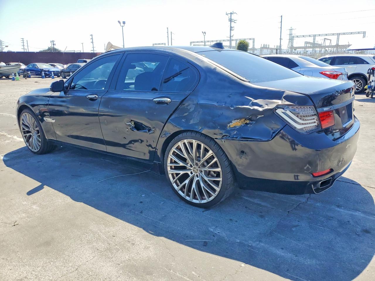 2013 BMW 740 I — снимка 2