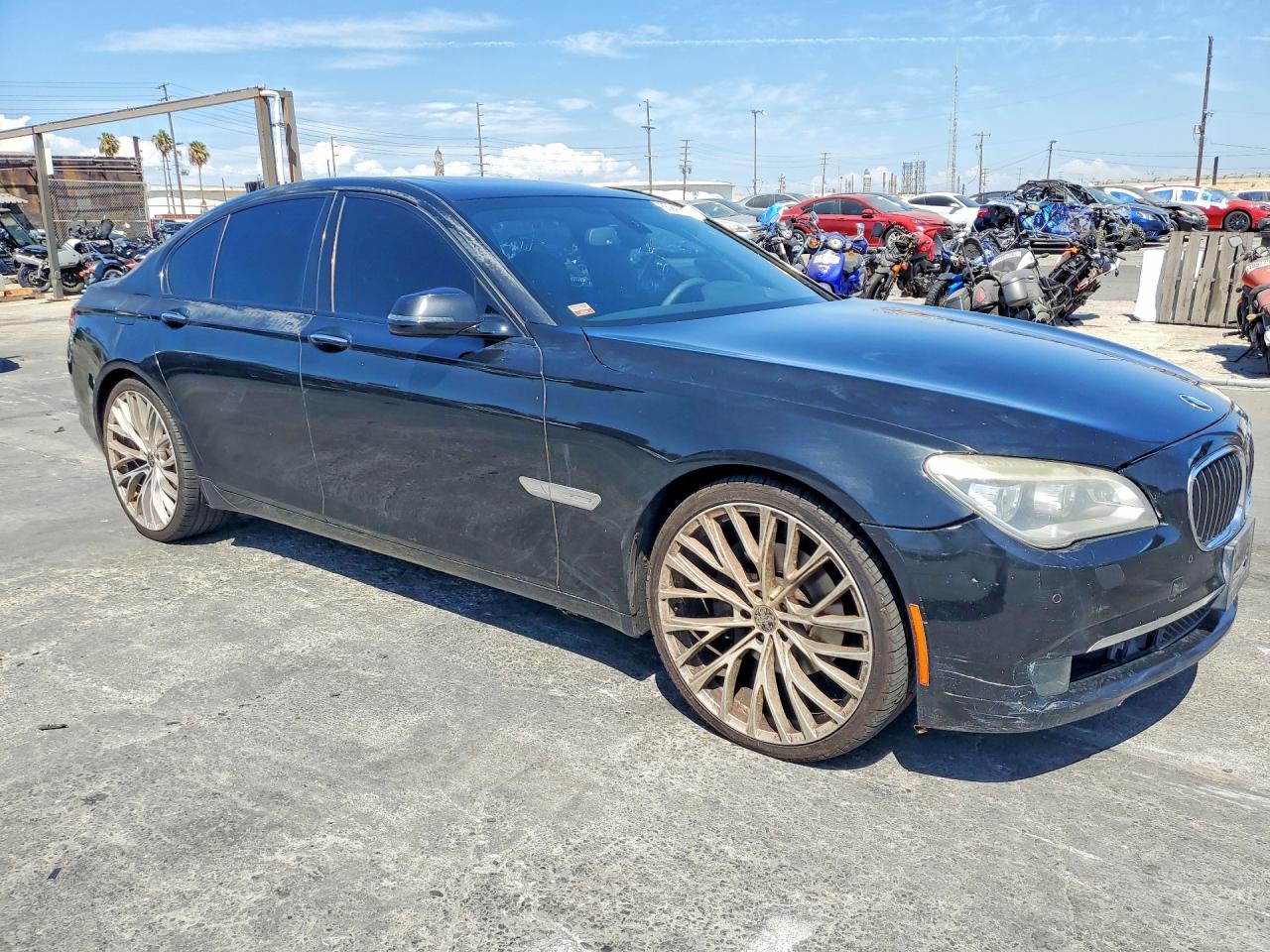 2013 BMW 740 I — снимка 4