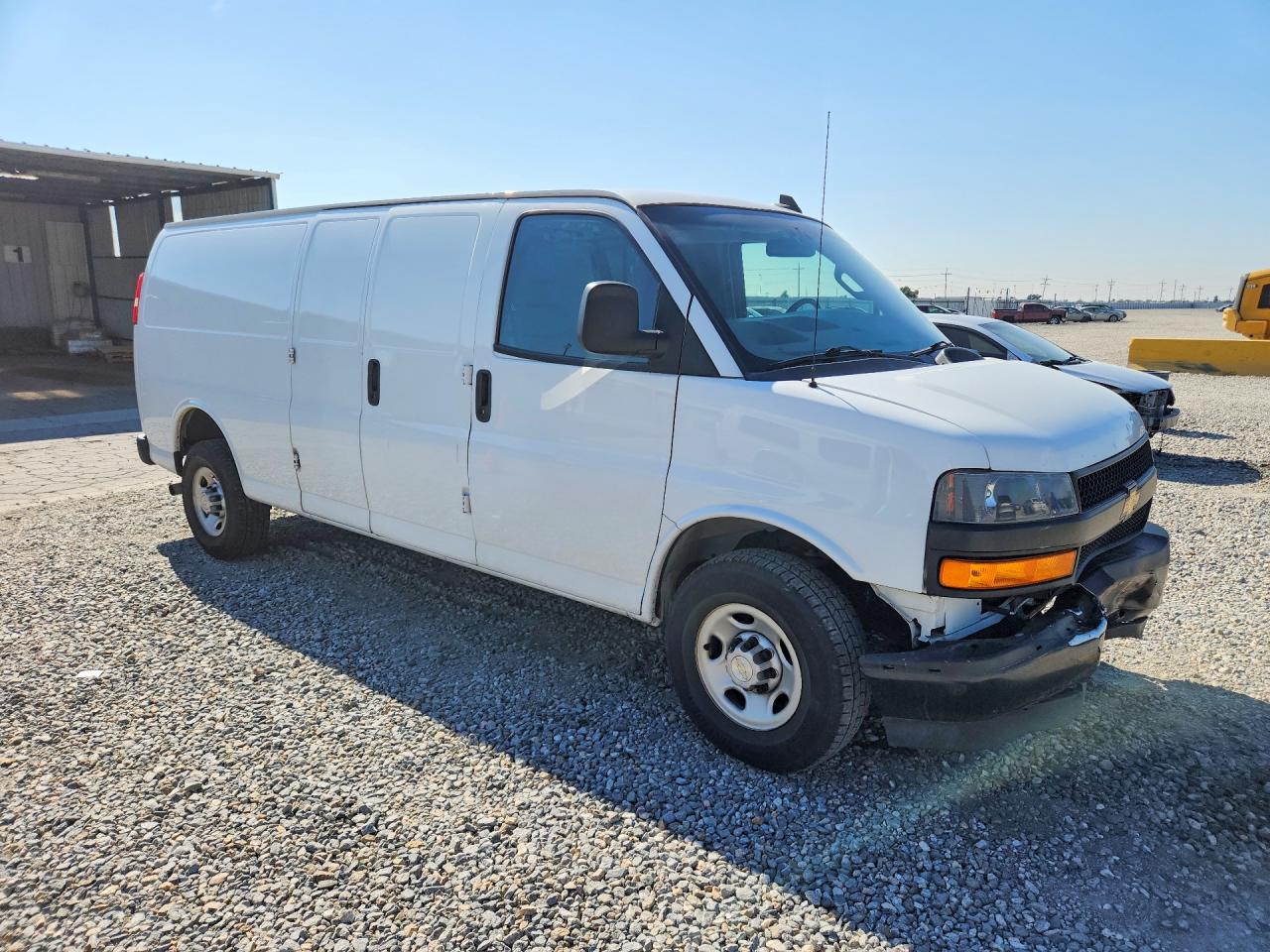 2022 CHEVROLET EXPRESS 2500 — снимка 4