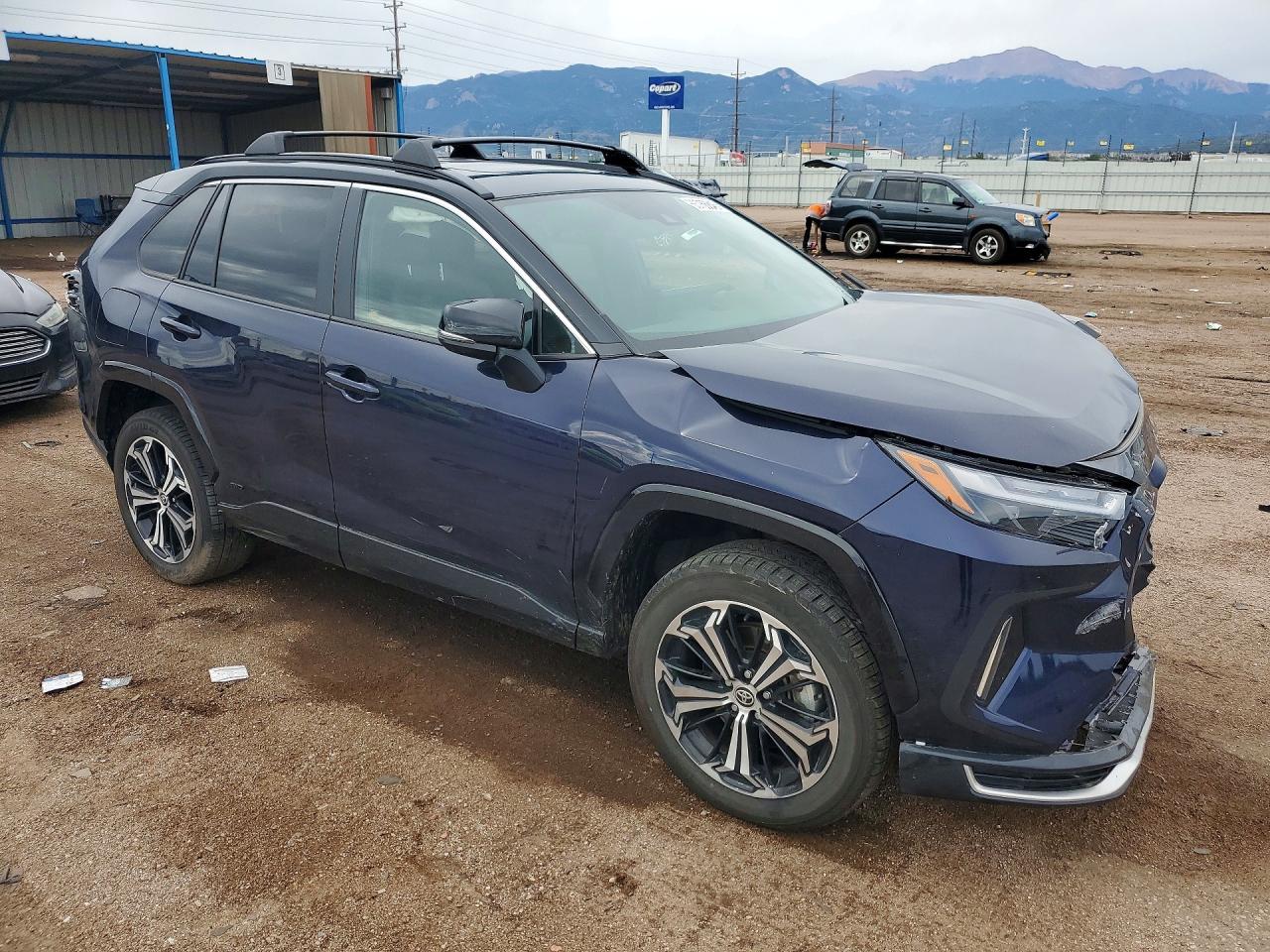 2025 TOYOTA RAV4 XSE — снимка 4