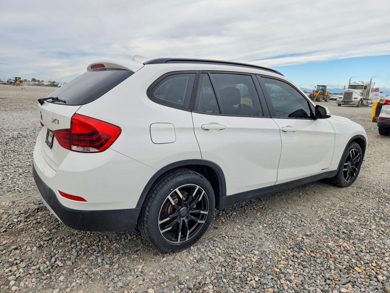 2013 BMW X1 XDRIVE28I — снимка 3