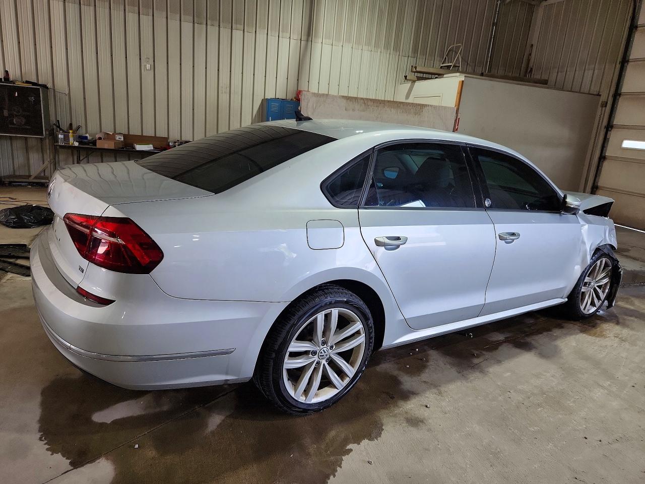2019 VOLKSWAGEN PASSAT WOLFSBURG — снимка 3