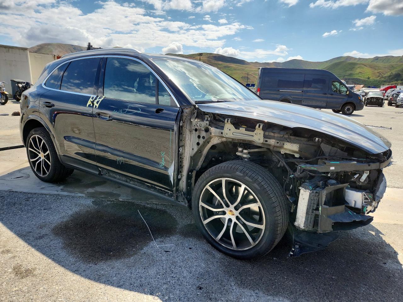2021 PORSCHE CAYENNE — снимка 4