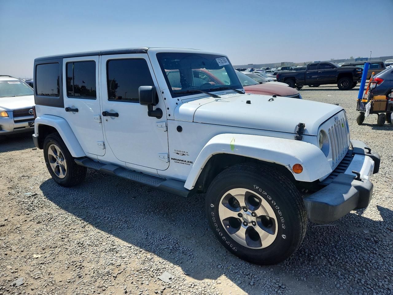2016 JEEP WRANGLER UNLIMITED SAHARA — снимка 4