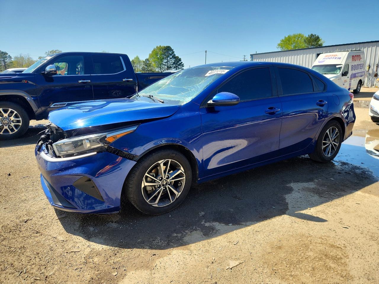 2022 KIA FORTE LXS