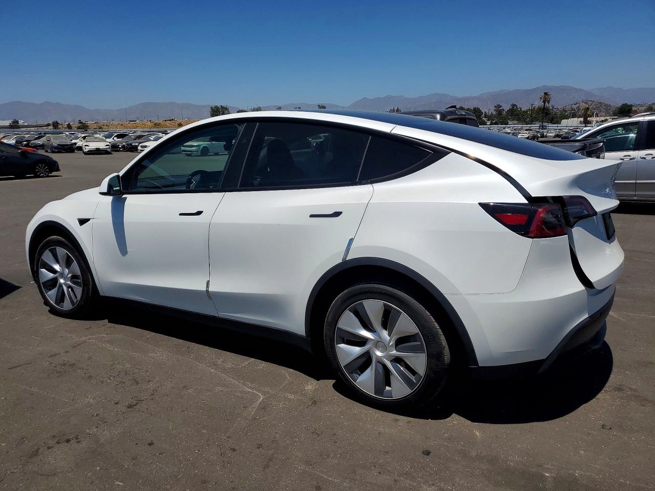 2023 TESLA MODEL Y — снимка 2