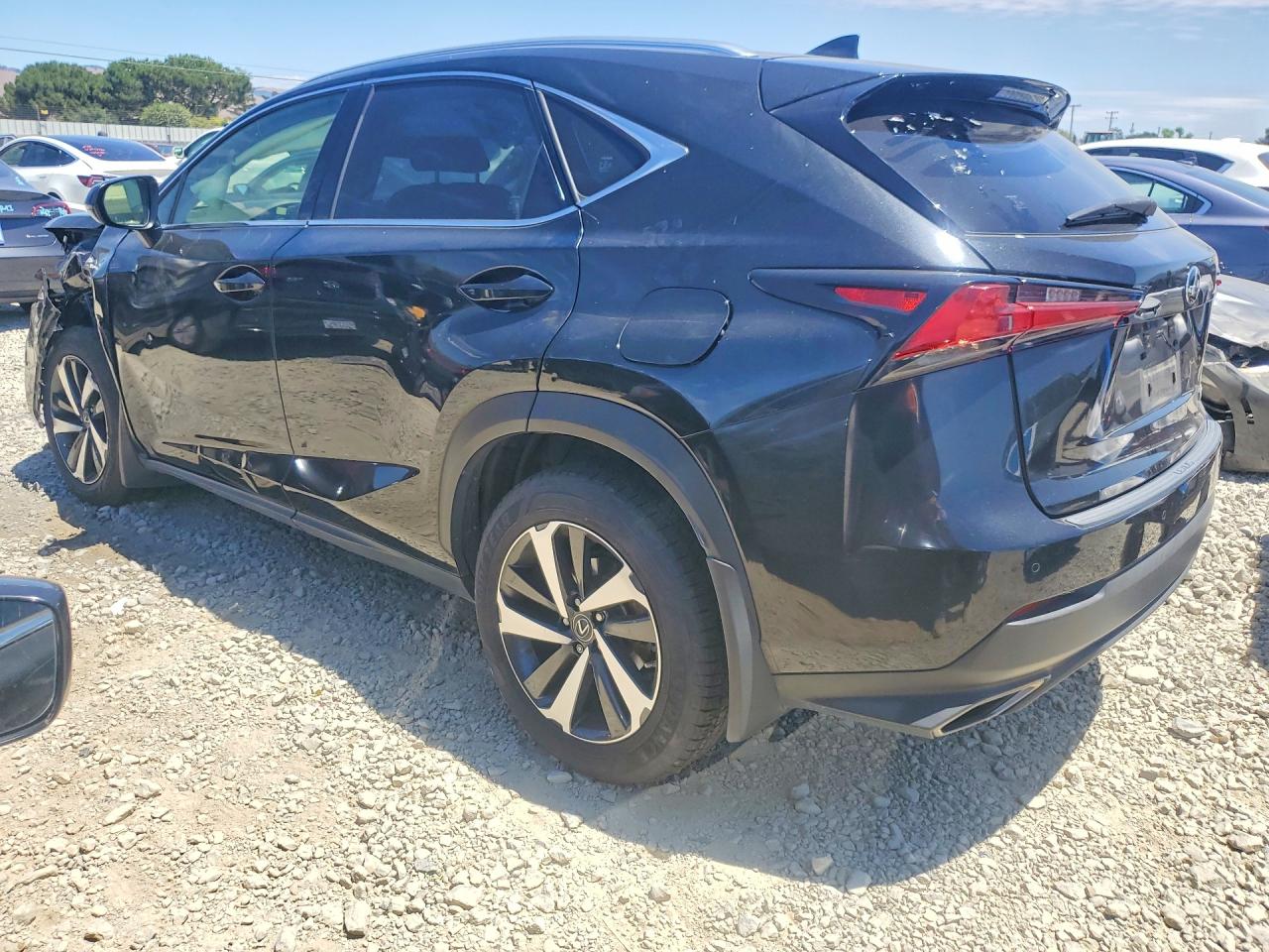 2020 LEXUS NX 300 — снимка 2