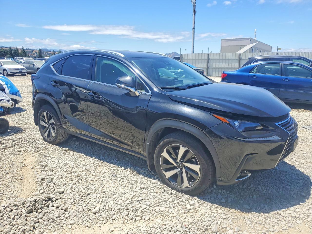 2020 LEXUS NX 300 — снимка 4